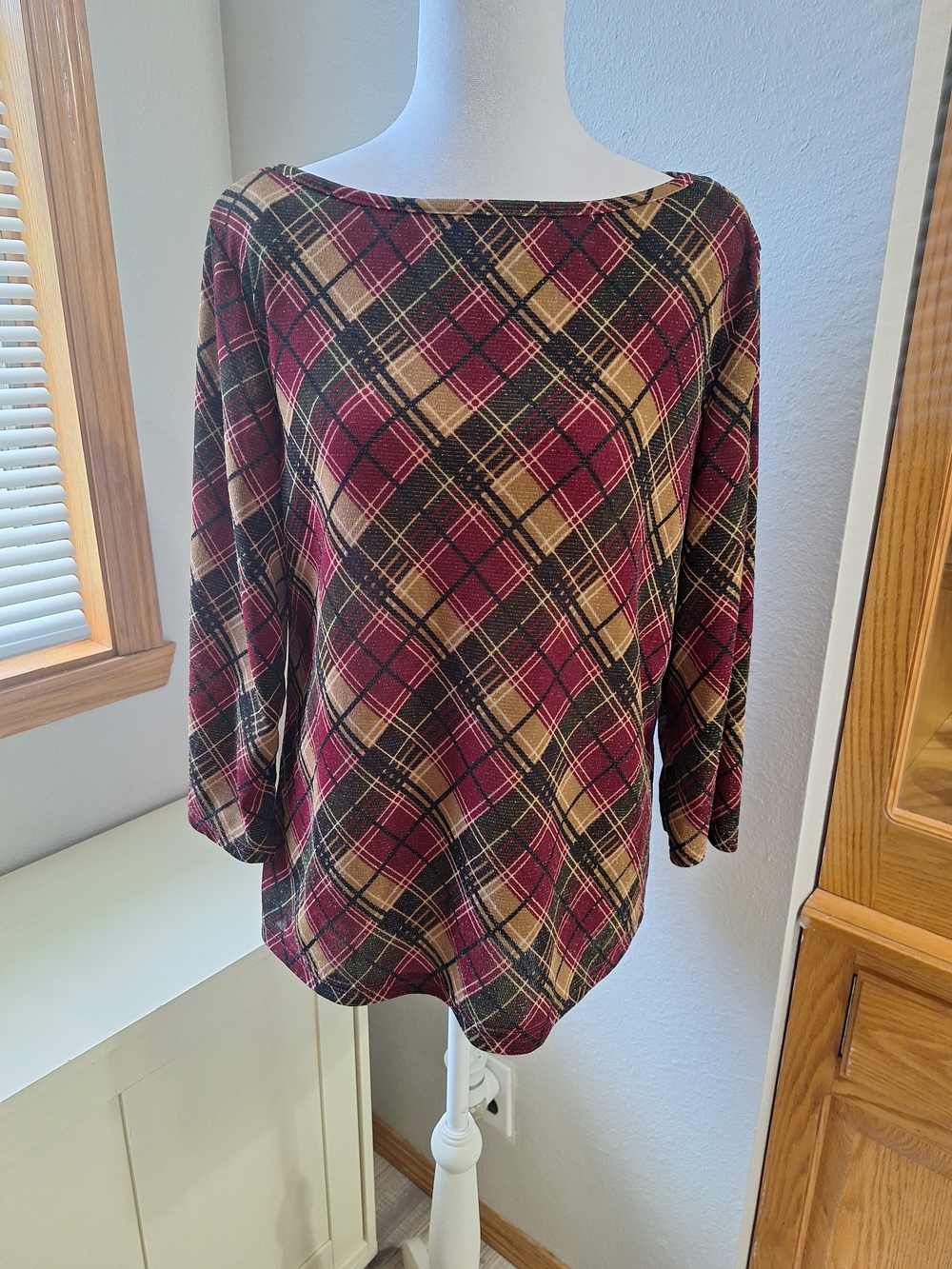 kathy ireland Burgundy and Tan Plaid Boatneck Long Sleeve Top